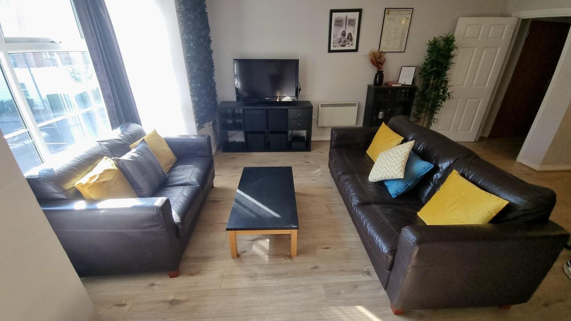 Cosy 2Br Modern Apt With Free Parking Liverpool Buitenkant foto